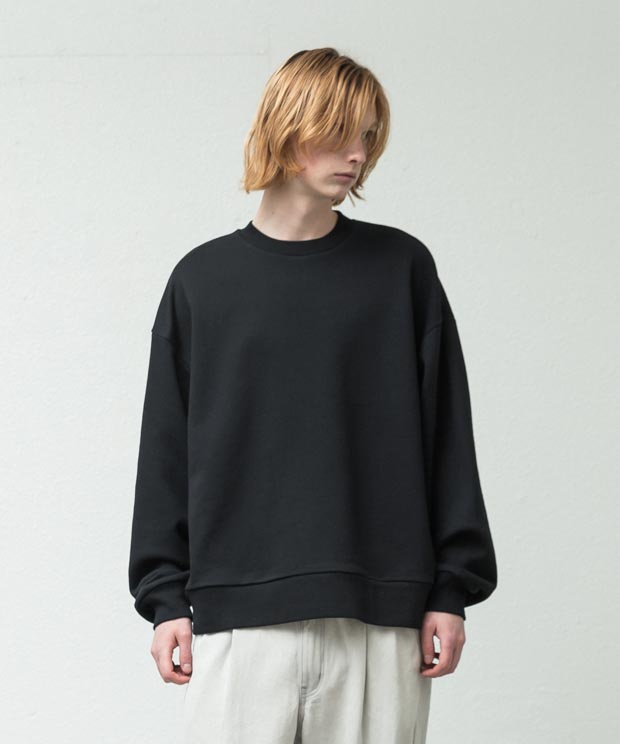 MVS Fleece Oversized Sweatshirt - BLACK