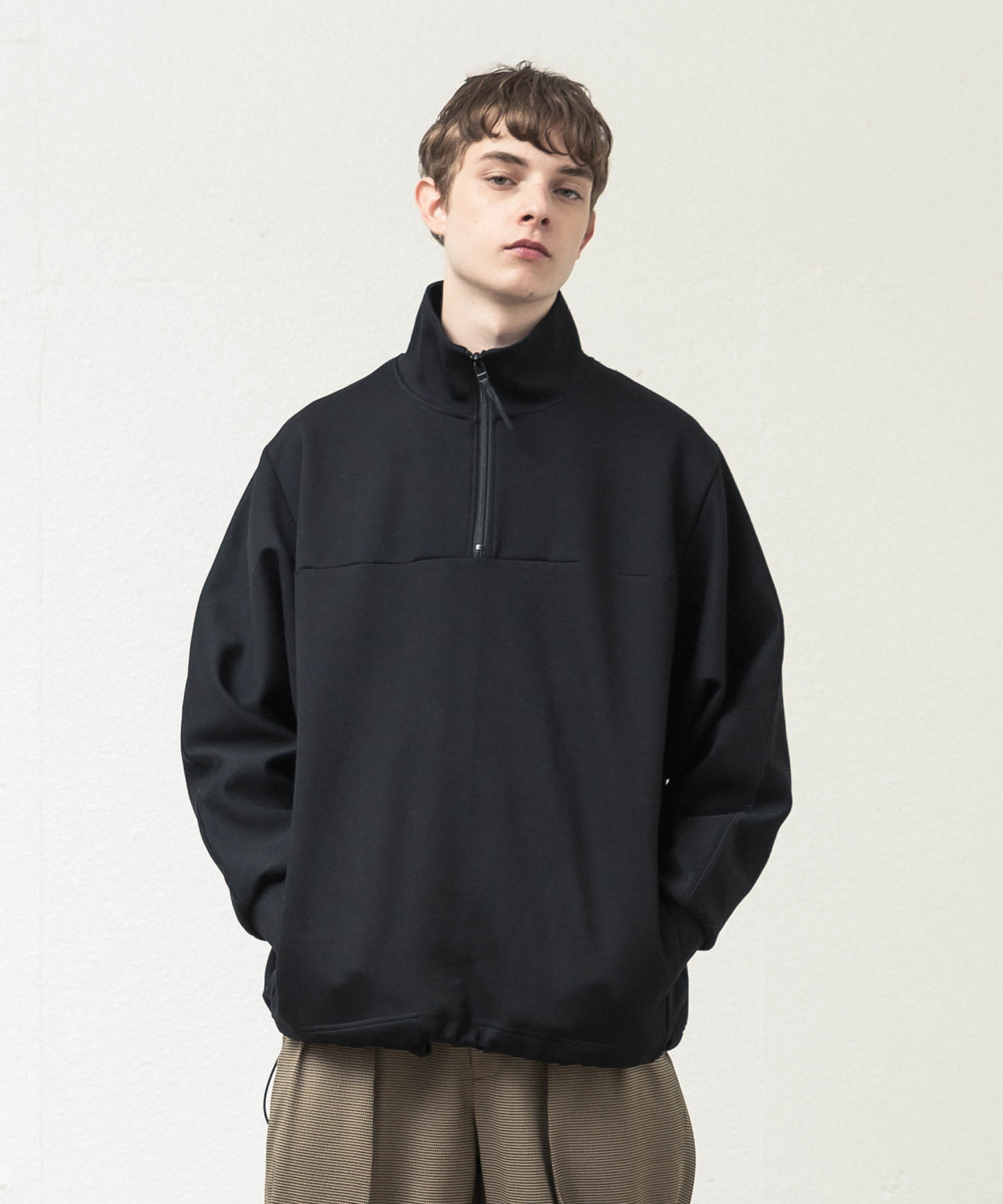 Double Air Knit Half Zip Pullover - BLACK