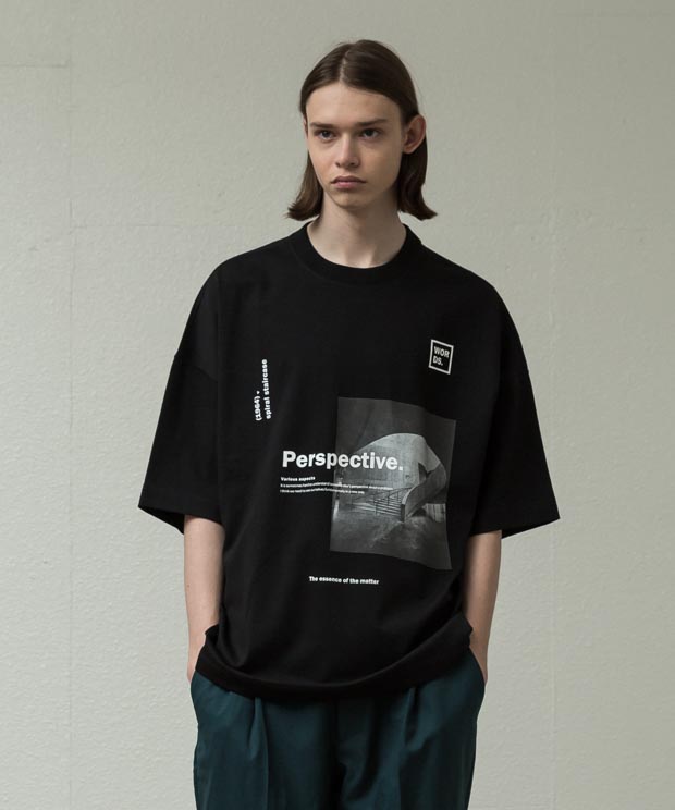 Dropped Shoulders Printed T-Shirt (Perspective) - BLACK