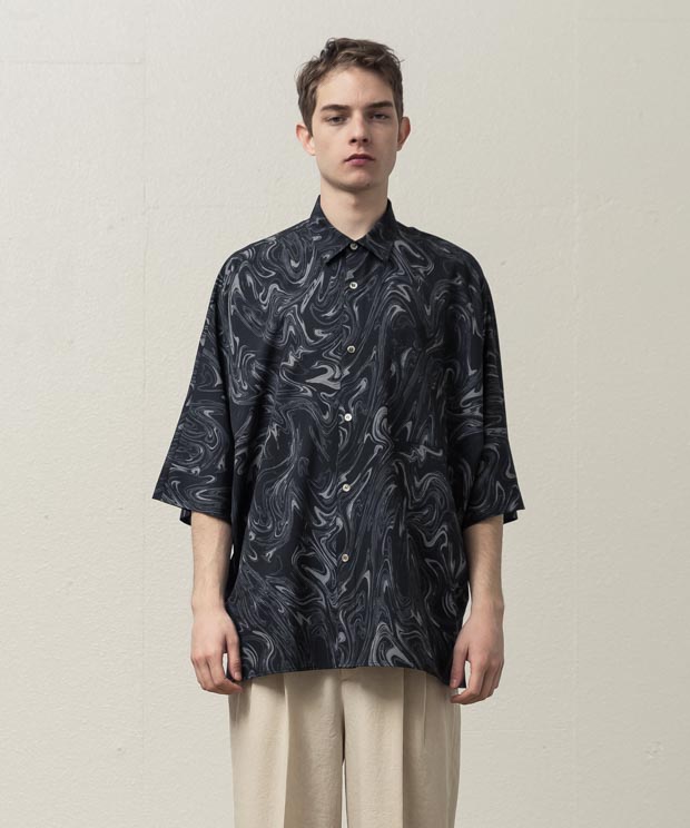 Marble Effect Printed Dolman Sleeve Shirt - BLACK