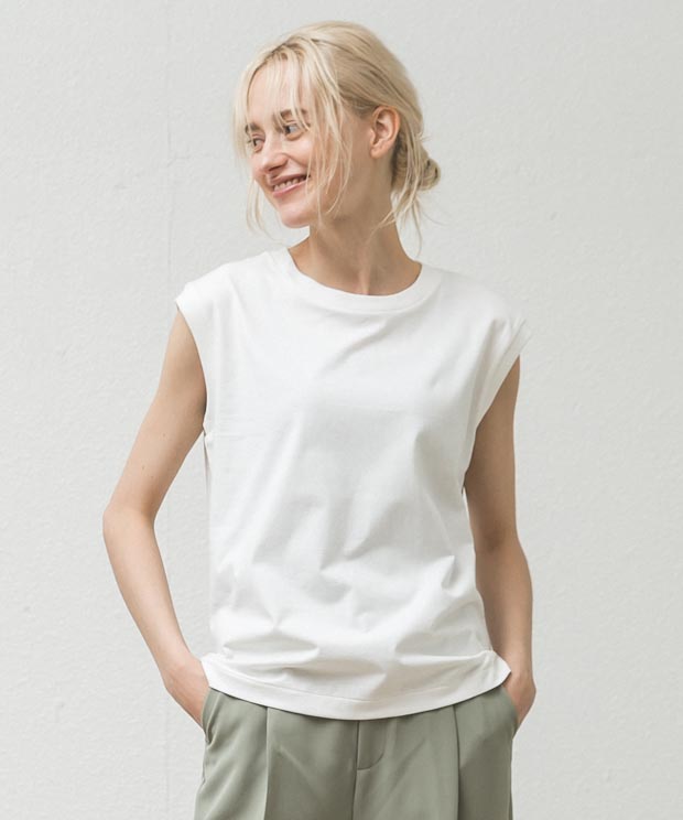 Sleeveless T-Shirt - WHITE