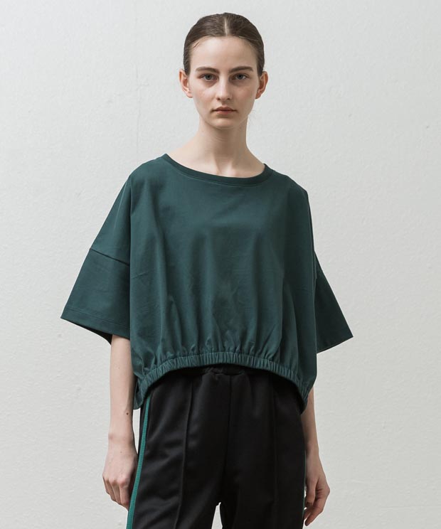 Loose Silhouette Front Gather Cropped T-Shirt - GREEN