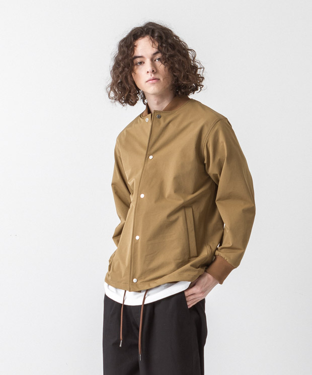 Back Pique Coach Jacket - BEIGE