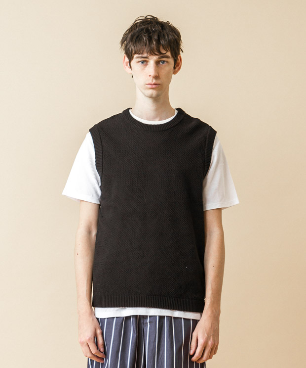 High-Twist Pique Knit Vest - BLACK